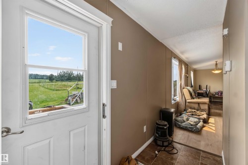 58502 Rng Rd 273, Rural Westlock County, AB - Indoor Photo Showing Other Room