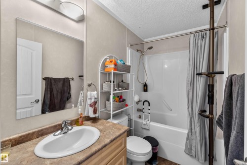 58502 Rng Rd 273, Rural Westlock County, AB - Indoor Photo Showing Bathroom