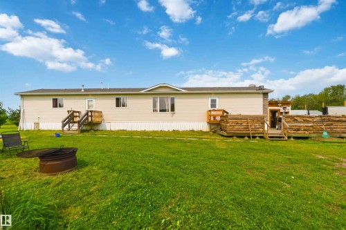 58502 Rng Rd 273, Rural Westlock County, AB - Outdoor