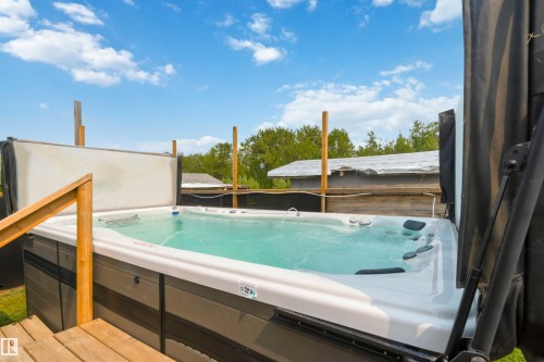 58502 Rng Rd 273, Rural Westlock County, AB - Outdoor
