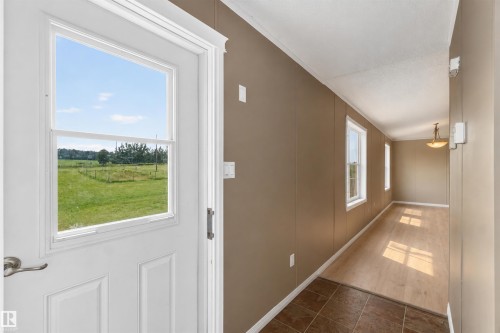 58502 Rng Rd 273, Rural Westlock County, AB - Indoor Photo Showing Other Room