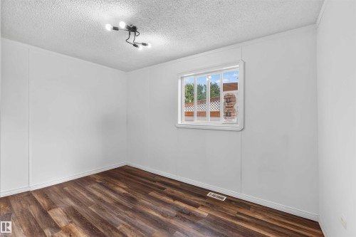 58502 Rng Rd 273, Rural Westlock County, AB - Indoor Photo Showing Other Room