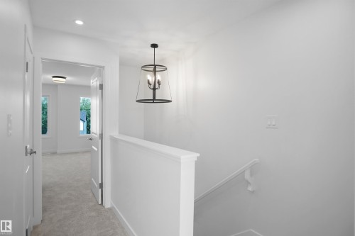 21305 131A Avenue Nw, Edmonton, AB 