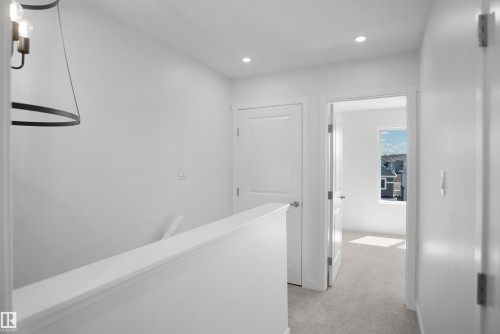 21305 131A Avenue Nw, Edmonton, AB 