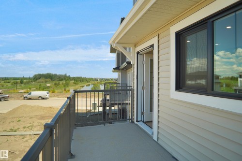 21305 131A Avenue Nw, Edmonton, AB 