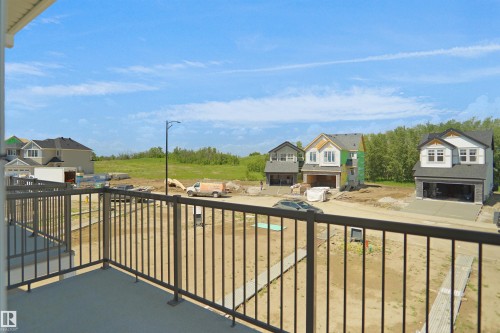21305 131A Avenue Nw, Edmonton, AB 