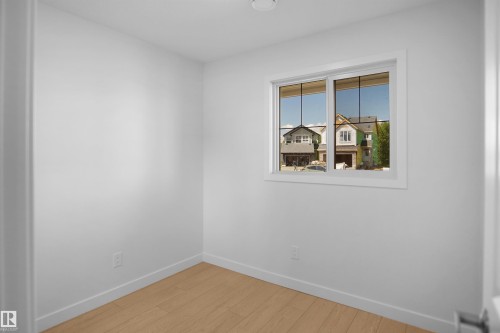 21305 131A Avenue Nw, Edmonton, AB 