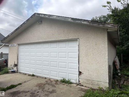 10205 92 Street Nw, Edmonton, AB 