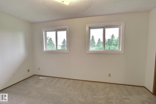 #122 5 Aberdeen Wy, Stony Plain, AB 