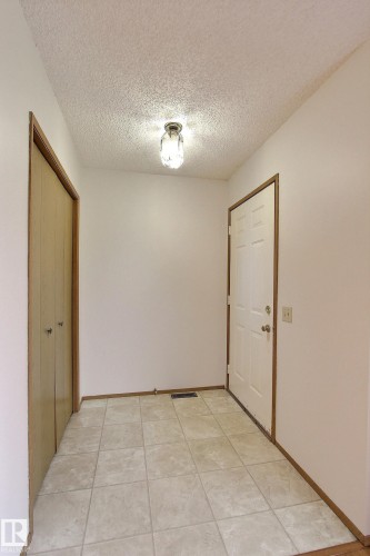 #122 5 Aberdeen Wy, Stony Plain, AB 