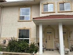 #100 13825 155 AV NW  Edmonton, AB T6V 0B8