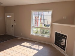 #100 13825 155 AV NW  Edmonton, AB T6V 0B8