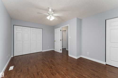 2512 46A Street Nw, Edmonton, AB 