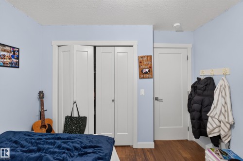 1122 Allendale Crescent, Sherwood Park, AB - Indoor Photo Showing Bedroom
