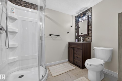 1122 Allendale Crescent, Sherwood Park, AB - Indoor Photo Showing Bathroom