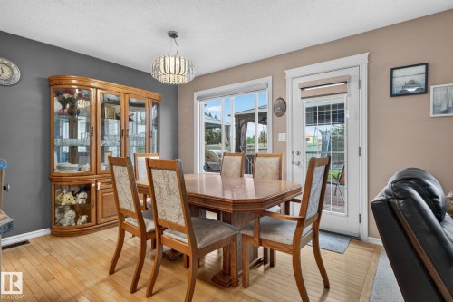 3224 26 Street Nw, Edmonton, AB 