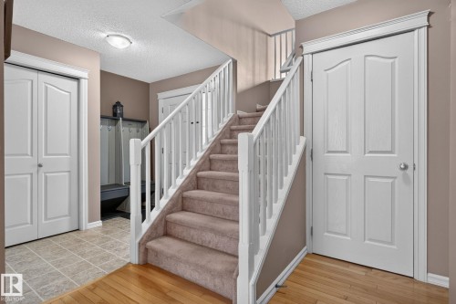 3224 26 Street Nw, Edmonton, AB 
