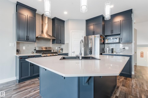 2284 Chokecherry Cl Sw, Edmonton, AB 