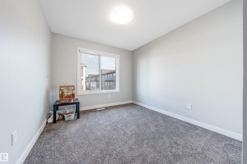 2284 Chokecherry Cl Sw, Edmonton, AB 
