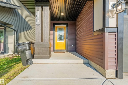 2284 Chokecherry Cl Sw, Edmonton, AB 