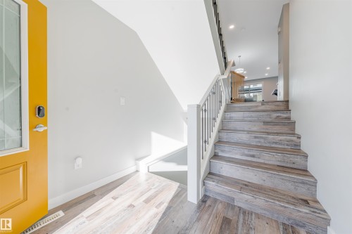 2284 Chokecherry Cl Sw, Edmonton, AB 