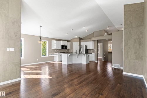 172 Galland Crescent Nw, Edmonton, AB 