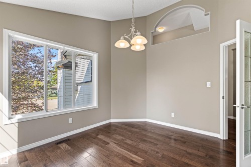 172 Galland Crescent Nw, Edmonton, AB 