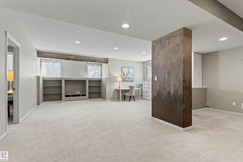 172 Galland Crescent Nw, Edmonton, AB 