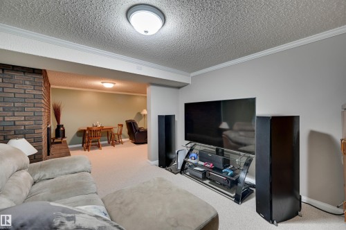 14203 61 Street Nw, Edmonton, AB 