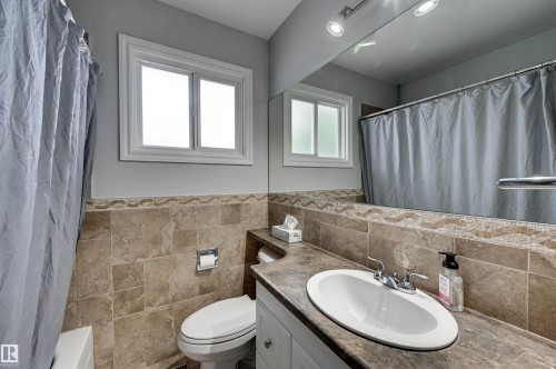 14203 61 Street Nw, Edmonton, AB 