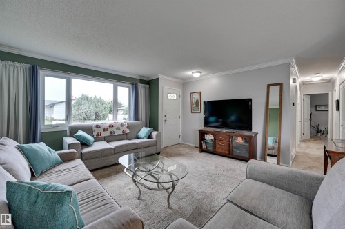 14203 61 Street Nw, Edmonton, AB 