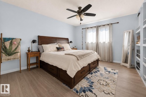 12327 43 Street Nw, Edmonton, AB 