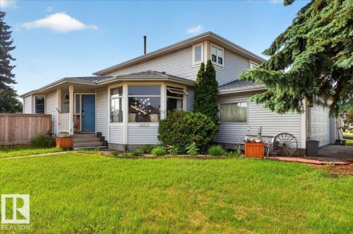 12327 43 Street Nw, Edmonton, AB 