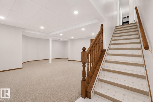 12327 43 Street Nw, Edmonton, AB 