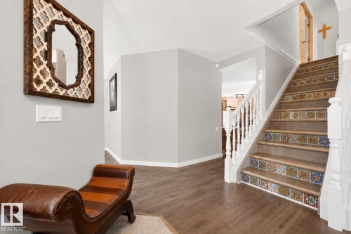 12327 43 Street Nw, Edmonton, AB 