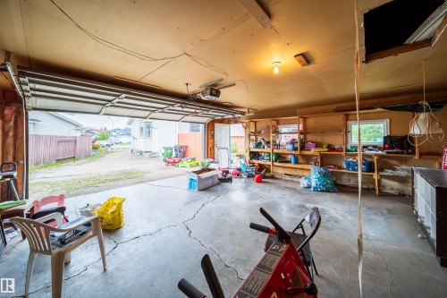 9540 178 Avenue Nw, Edmonton, AB 