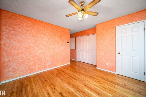 9540 178 Avenue Nw, Edmonton, AB 