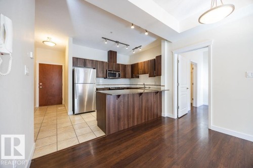 #214 10333 112 St Nw, Edmonton, AB 