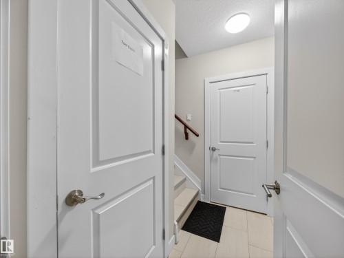 9917 162 Street Nw, Edmonton, AB 