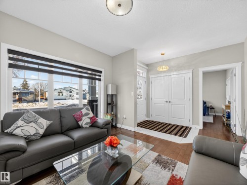 9917 162 Street Nw, Edmonton, AB 