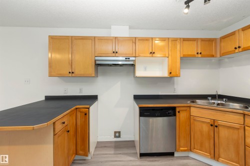 #103 2305 35A Av Nw, Edmonton, AB 