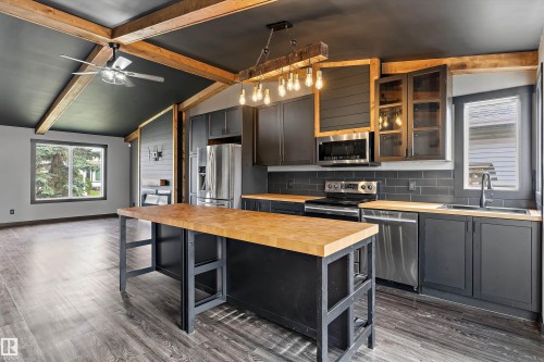 9507 170 Avenue Nw, Edmonton, AB 