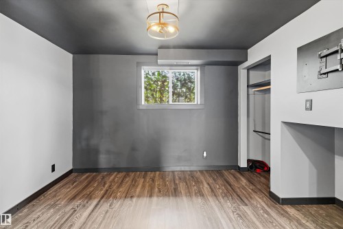 9507 170 Avenue Nw, Edmonton, AB 