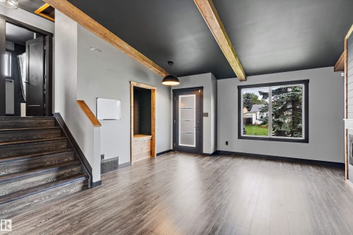9507 170 Avenue Nw, Edmonton, AB 