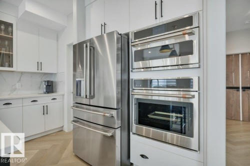 115 Miller Wynd, Leduc, AB - Indoor Photo Showing Kitchen