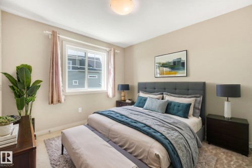 16619 14 Avenue Sw, Edmonton, AB 