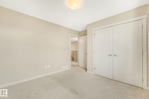16619 14 Avenue Sw, Edmonton, AB 