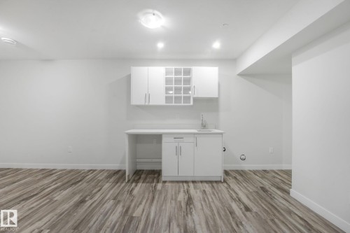 16619 14 Avenue Sw, Edmonton, AB 