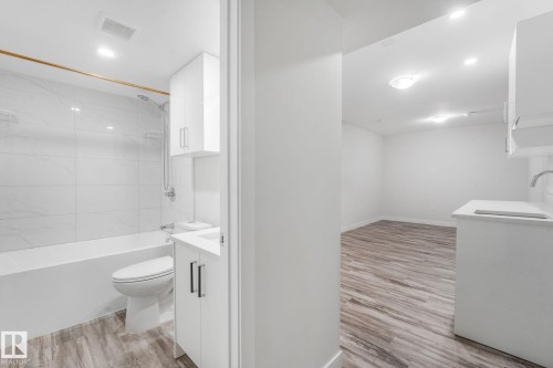 16619 14 Avenue Sw, Edmonton, AB 