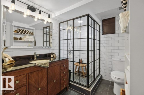 14031 106 Avenue Nw, Edmonton, AB 